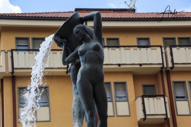 Photo by Sumles with the username @Sumles,  March 11, 2023 at 10:20 AM. The post is about the topic Old paintings and the text says 'Luminous Fountain - Fontana Luminosa (Italy)
#fountain #art #sculpture #femininebeauty #eroticart'