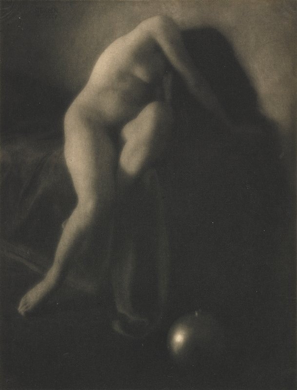 Album by Sumles with the username @Sumles,  February 23, 2023 at 6:22 AM. The post is about the topic Vintage Erotic Art and the text says 'Edward Steichen'