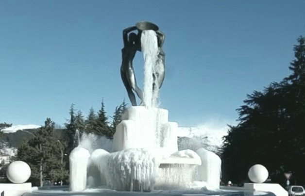 Photo by Sumles with the username @Sumles,  March 11, 2023 at 10:20 AM. The post is about the topic Old paintings and the text says 'Luminous Fountain - Fontana Luminosa (Italy)
#fountain #art #sculpture #femininebeauty #eroticart'