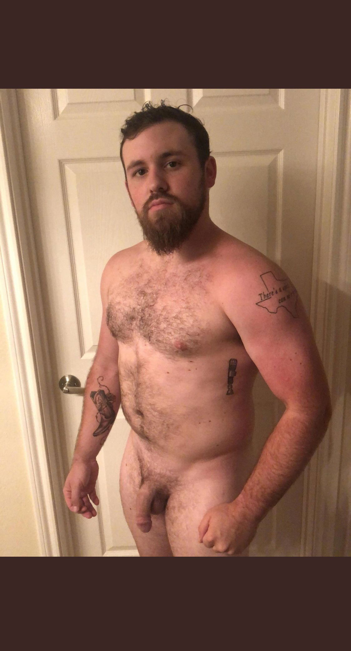 Photo by Hollywoodmale with the username @Hollywoodmale, who is a verified user,  February 28, 2019 at 1:55 PM