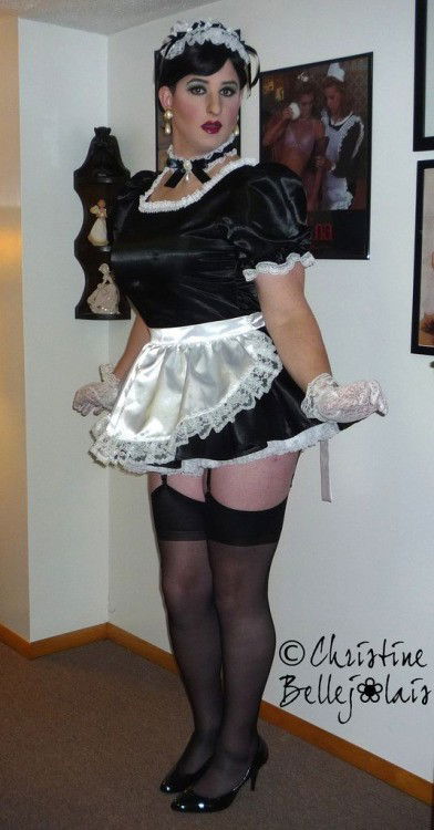 Photo by Emmasissy with the username @Emmasissy, who is a verified user,  September 4, 2017 at 1:25 PM and the text says 'forciblyfeminized:

yettocomeout:
batatky:


susannasuckscock:
I want to be a maid

So want to be a full time sissy maid


I’d love to be a sissy maid

Boys forced to become girls'