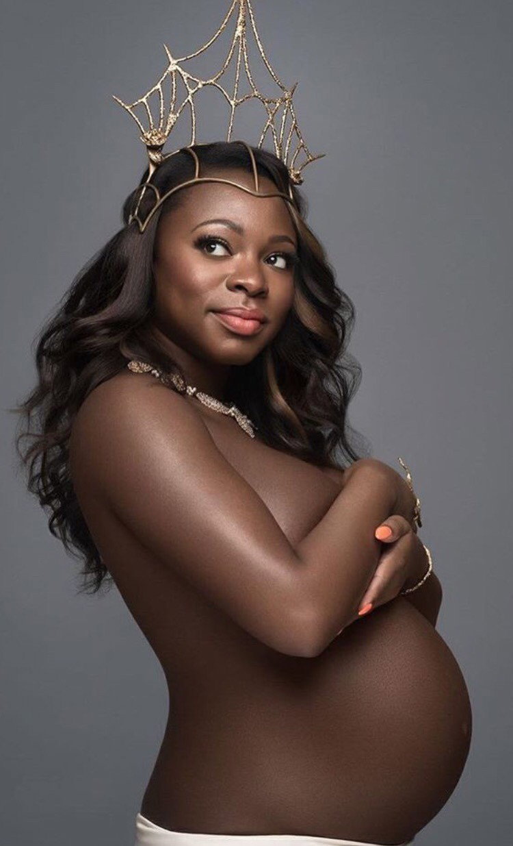 Watch the Photo by pregnantwomen4men with the username @pregnantwomen4men, posted on January 2, 2018 and the text says 'le-mouton-noir:
Naturi Naughton for Essence Magazine 
 @islandboiphotography

#pregnant, #blackisbeautiful'