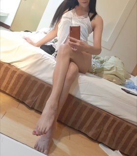 Photo by SexyWithGirlieDick with the username @daa1212,  August 12, 2020 at 12:47 AM. The post is about the topic Sexy Shemale and the text says '#ladyboy #人妖 #美妖'
