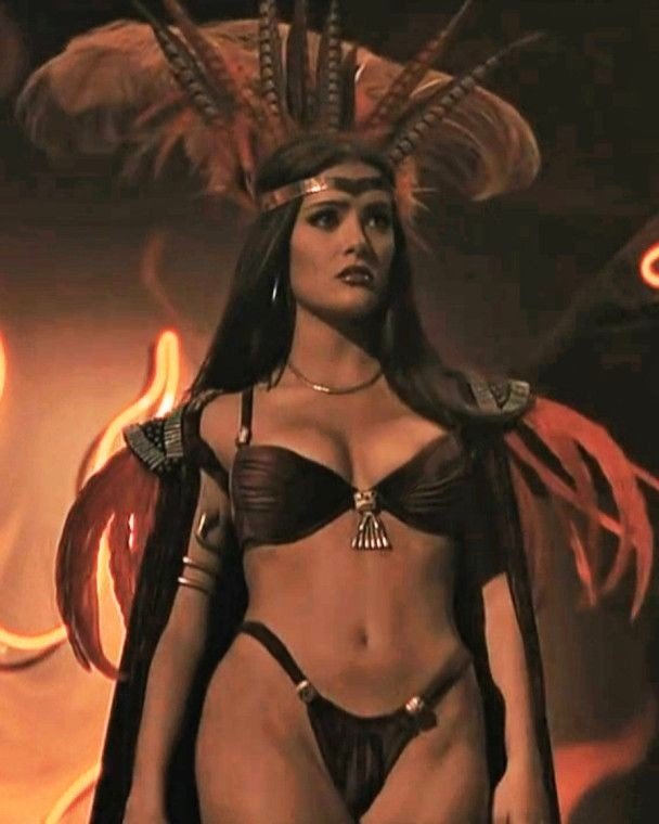 Photo by theoneyouseek with the username @theoneyouseek,  July 6, 2018 at 6:58 AM and the text says 'freakyyvirgo:Salma Hayek in From Dusk Till Dawn (1996)'