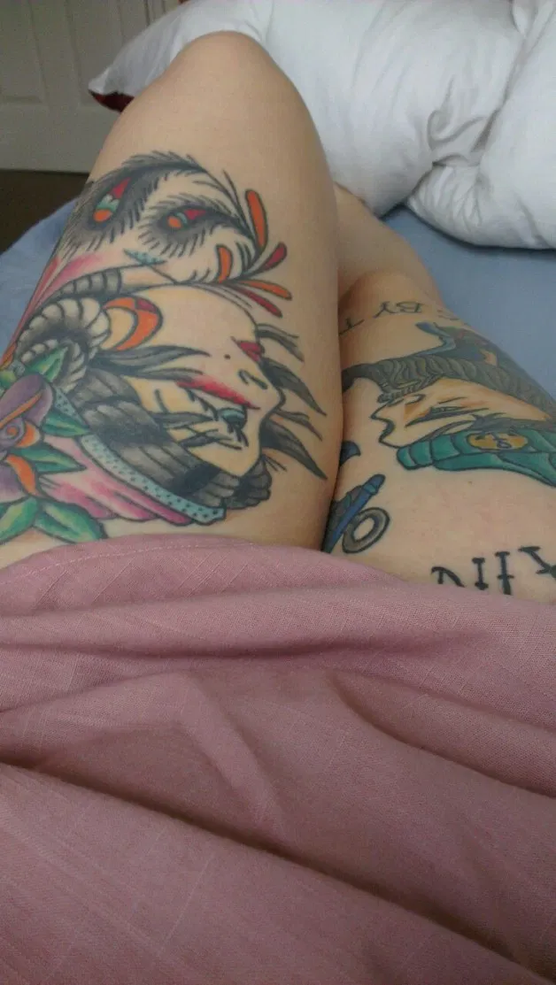 Photo by the5impleton with the username @the5impleton, who is a verified user,  March 31, 2015 at 11:01 PM and the text says 'royeah:

Really love how colorful your tattoos are! #Royeah  #tattoos  #leg  #tattoos  #legs  #for  #days'