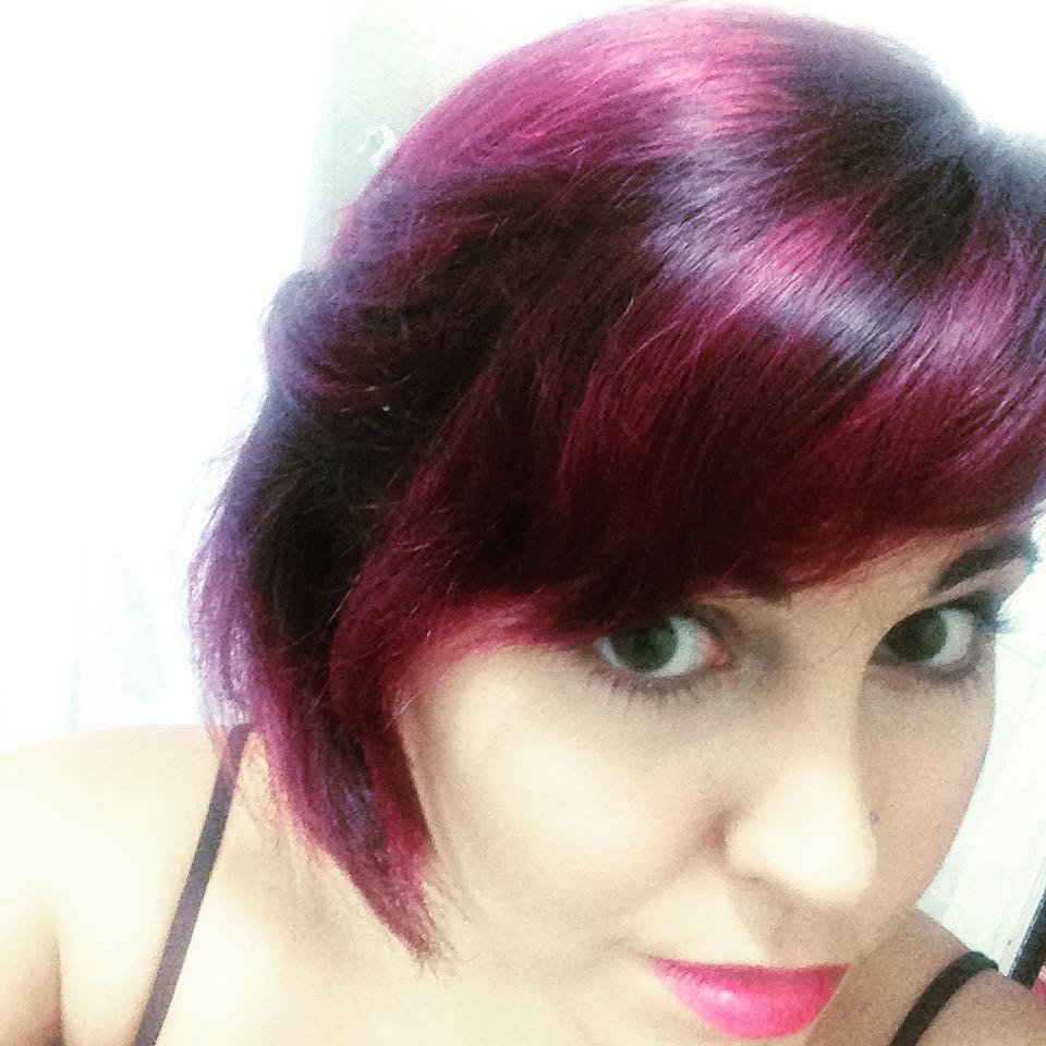 Photo by the5impleton with the username @the5impleton, who is a verified user,  August 13, 2015 at 4:49 PM and the text says 'parmach-kai:

My favorite color yet! The ombré effect was tricky since my hair is short and layered but I worked it out! #shorthair #magenta or is it #fuschia? I don’t really know…'