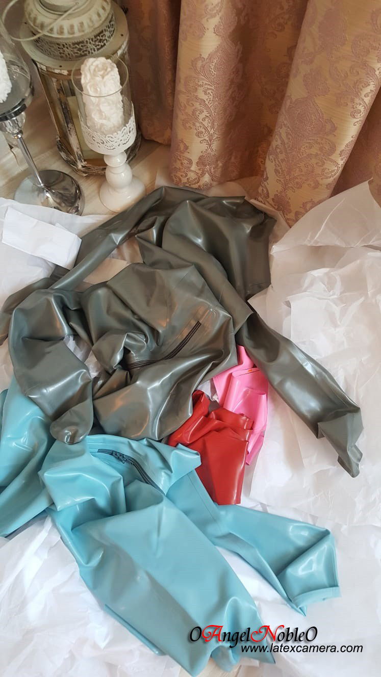 Photo by LatexAngel with the username @LatexAngel, who is a star user,  April 3, 2019 at 6:55 PM and the text says 'I decided to come back online for you, guys, and I brought a little gift for you on www.latexcamera.com : my new latex, messy but very shiny. :)

Support Me only here:
https://www.latexcamera.com/chat/0AngelNoble0..'