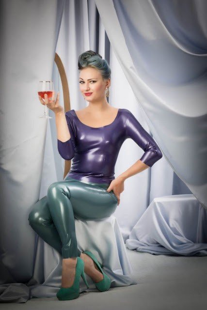 Photo by LatexAngel with the username @LatexAngel, who is a star user,  July 7, 2015 at 9:00 AM and the text says 'I&rsquo;m hoping you can join me for a cup of wine, and then&hellip; #fetish #HighHeels #LatexLeggings #PurpleLatex:    ow.ly/NSEM6'