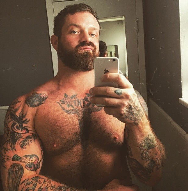 Photo by UKPornGay with the username @UKPornGay,  October 20, 2015 at 1:45 PM and the text says 'texasbeefmark:

beardburnme:

Medievalmanes on Instagram

Yum!'