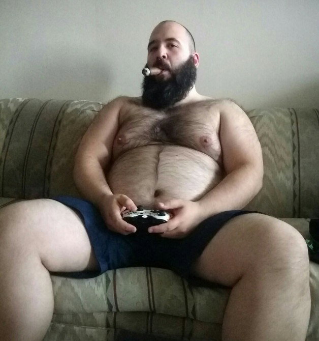 Photo by tanookie with the username @tanookie,  June 8, 2015 at 2:29 AM and the text says 'billsibs:

Relaxing and playing some Destiny

Stud'