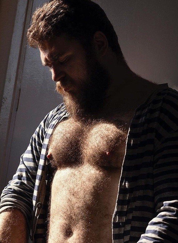 Photo by indiebears with the username @indiebears, posted on October 16, 2022. The post is about the topic beard