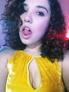 Photo by mariaalive with the username @mariaalive, who is a star user,  October 12, 2017 at 1:50 PM and the text says 'Chi sei, Goku non lo sai
Pert presto lo scoprira #hot  #girl  #sexy  #girl  #maria  #alive  #tongue  #fetish  #smoking  #fetish  #fetish  #model  #selfie  #aesthetic  #horny  #makeup  #mature  #alt  #model  #septum  #piercing  #curly  #hair'