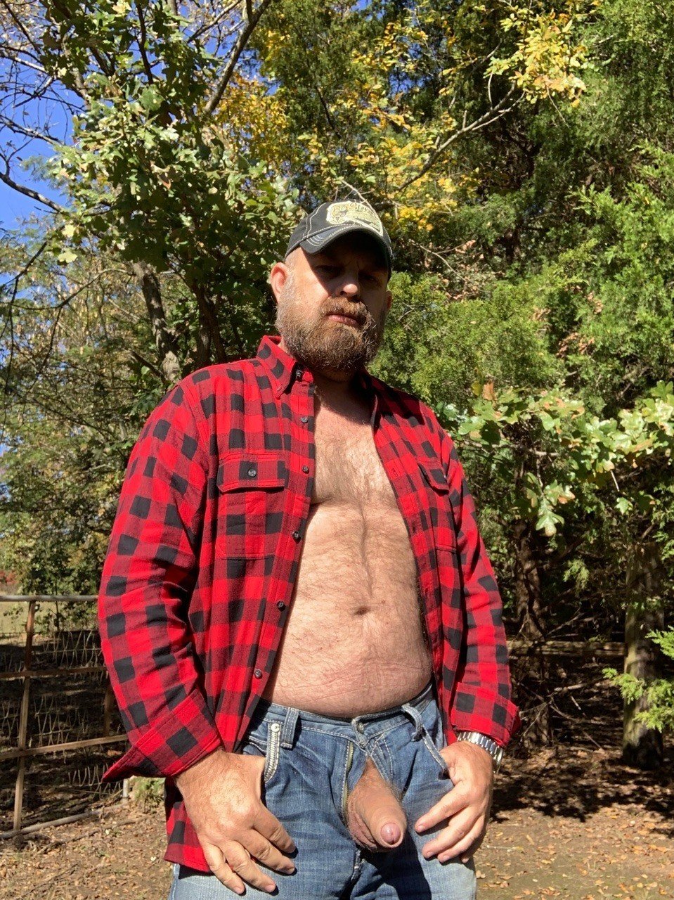 Photo by Beards-n-Foreskin with the username @Beards-n-Foreskin, posted on January 9, 2019
