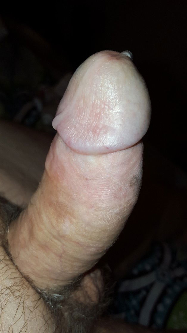 Photo by CuriousGADude69 with the username @CuriousGADude69,  January 28, 2019 at 5:47 PM and the text says 'Yummy pre cum'