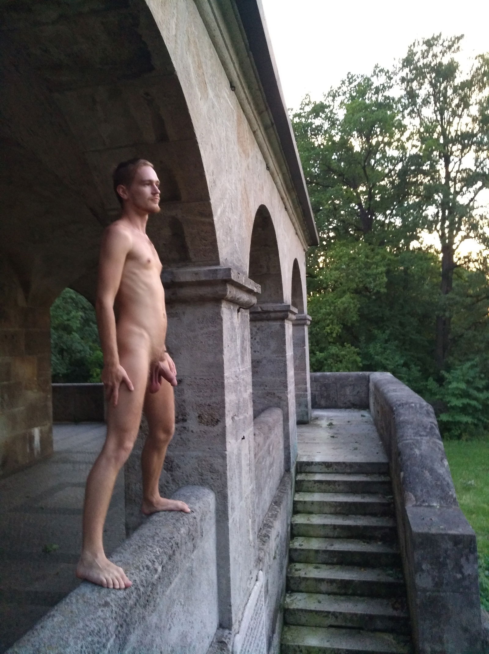 Photo by puppy-lex with the username @puppy-lex, who is a verified user,  December 7, 2017 at 1:12 PM and the text says '#gay  #nackt  #schwul  #nude  #nudist  #zeigegeil  #burg  #castle'