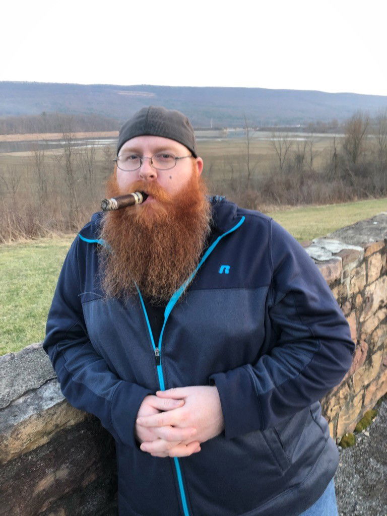 Photo by bearddnbald with the username @bearddnbald,  July 31, 2019 at 1:58 PM. The post is about the topic Cigar men