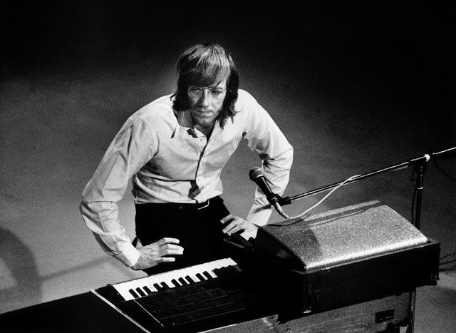 Photo by Swingtastic Toys with the username @swingtastic,  May 21, 2013 at 3:18 AM and the text says 'Ray Manzarek Feb 12, 1939 - May 20, 2013 #the  #doors'