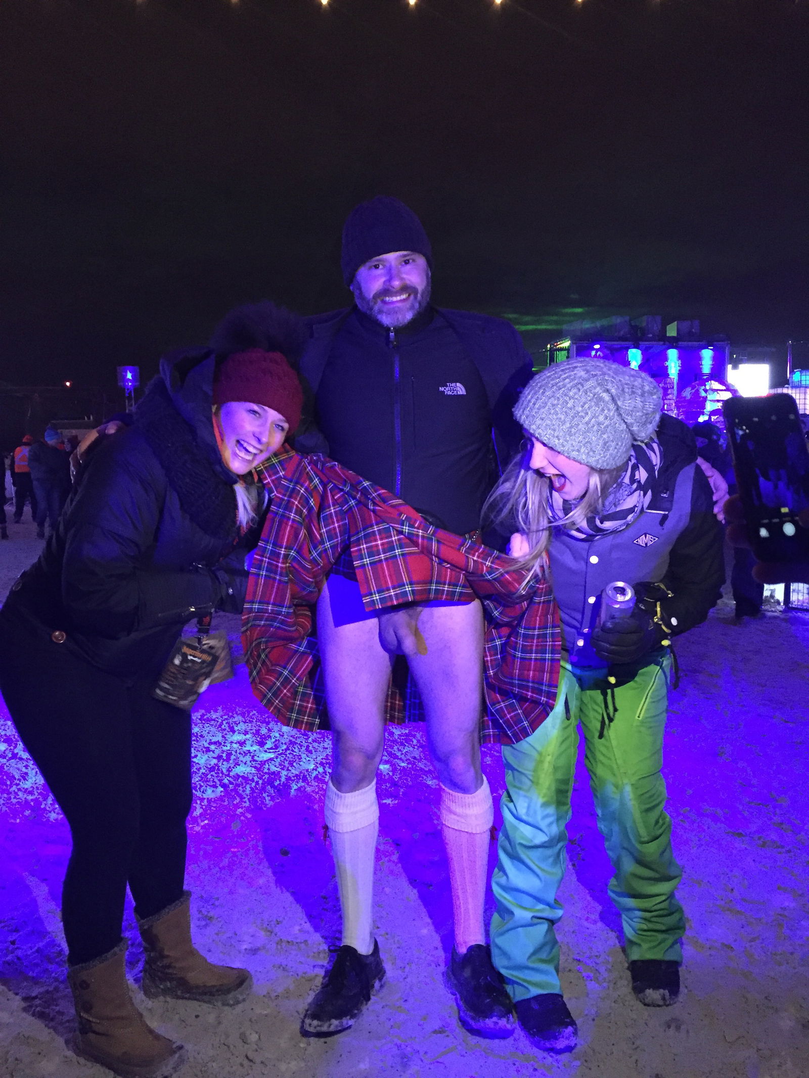 Photo by thehiddenfantasy with the username @thehiddenfantasy, who is a verified user,  July 5, 2017 at 1:21 AM and the text says 'jadesambrook:Ladies having a great time discovering what is worn under the kilt.https://nakedjade.wordpress.com/2016/01/29/jade-sambrook-snowshoes/
This guy continues to be my hero.,  Love the girls’ reactions, they are loving it! #kilt  #cfnm'