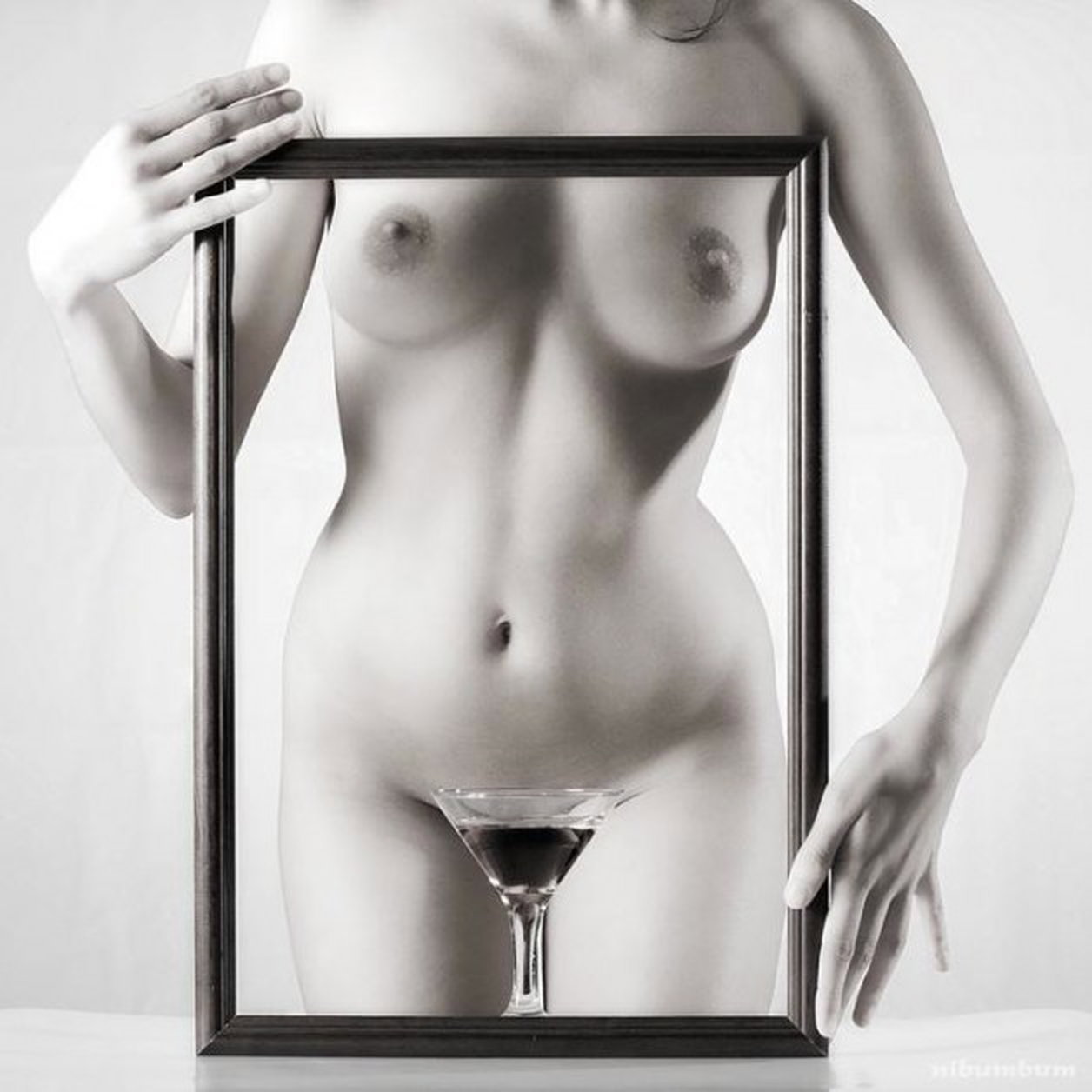 Photo by RedWineAndLube with the username @RedWineAndLube,  September 13, 2011 at 3:21 AM and the text says 'maholnapbeautytoday:

wine taste, taste of wine ;)'