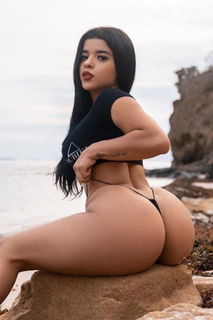 Album by SensualThickness with the username @SensualThickness,  June 3, 2019 at 7:53 AM. The post is about the topic Ass