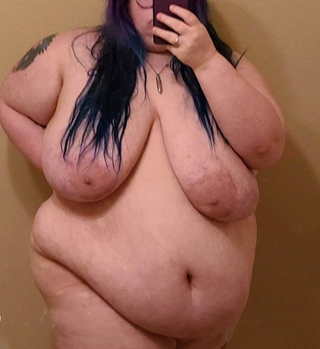 Photo by sexualdreamer with the username @sexualdreamer,  April 17, 2024 at 4:08 PM. The post is about the topic Nude and sexuality and the text says 'Erotic goddess 

She is hot! 🔥🔥🔥 those huge and sag boobs are from outter world 🤯🙈

#hugeboobs #benude #erotic #nudity'