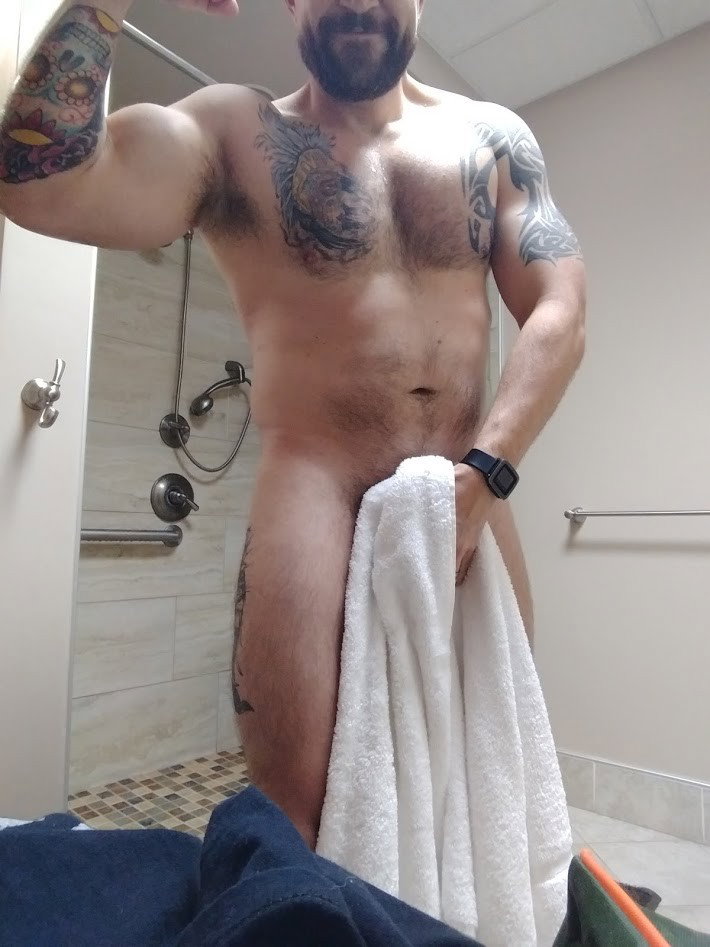 Watch the Photo by Hairy Musclebears with the username @hairymusclebears, posted on April 12, 2019 and the text says 'Gym Lockerroom Muscledaddy Flexing from GLOBALFIGHT.com personals #beards #beard #whiskers #beardsofinstagram #beardstyle #bearded #beardedmen #beardedvillains #beardedman #beardedgay #beardedhomo #beardlife #beards #bearselfie #beargay #osogay..'