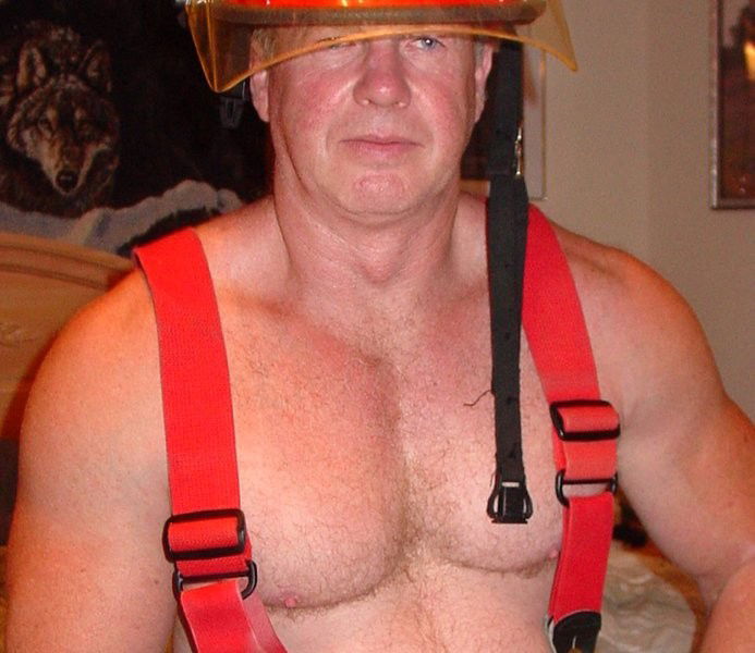 Photo by Hairy Musclebears with the username @hairymusclebears,  July 28, 2019 at 5:30 PM. The post is about the topic Musclebear Daddy and the text says 'Muscleman Firefighter Strong Daddy from USAFUR.com galleries  #daddy #ursos #urso #see #hermosas #rugged #strong #tan #gaylondon #powerful #bod #belly #fat #chubby #wide #bully #chunky  #sexybeast #musclehairy #hotmature #hotbeard #gaymuscle #fetishgay..'