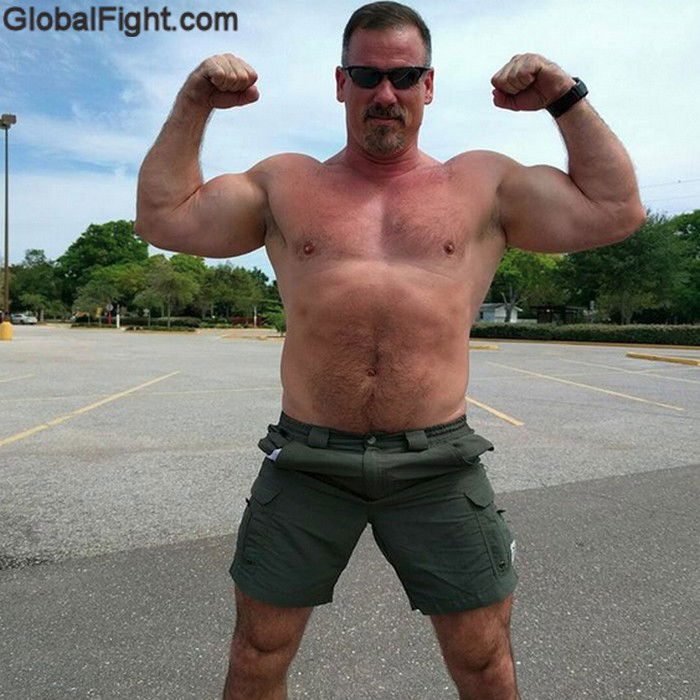 Album by Hairy Musclebears with the username @hairymusclebears,  January 17, 2020 at 12:02 AM and the text says 'Muscledaddy Florida Bulge Guys in Underwear #muscledaddy #florida #bulge #guys #underwear #chip'