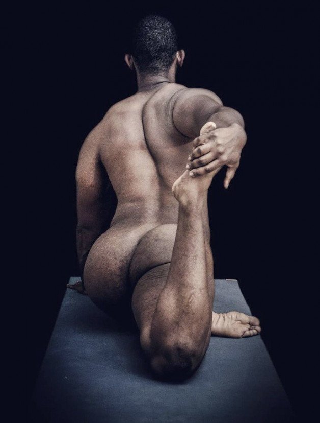 Photo by blaneonthecape with the username @blaneonthecape, who is a verified user,  June 27, 2023 at 10:08 PM. The post is about the topic Yoga Men (gay)