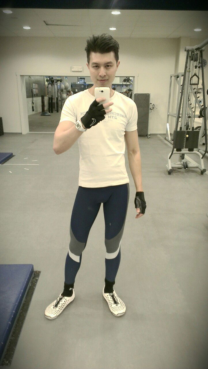 Photo by hartorsten with the username @hartorsten,  July 2, 2013 at 2:41 PM and the text says 'Working out in my @N2NBodywear
 #selfie  #selfpic  #selfshot  #male  #model  #male  #fashion  #mens  #fashion  #mens  #style  #menswear  #sportswear  #n2n  #n2n  #bodywear  #haraldtorsten'