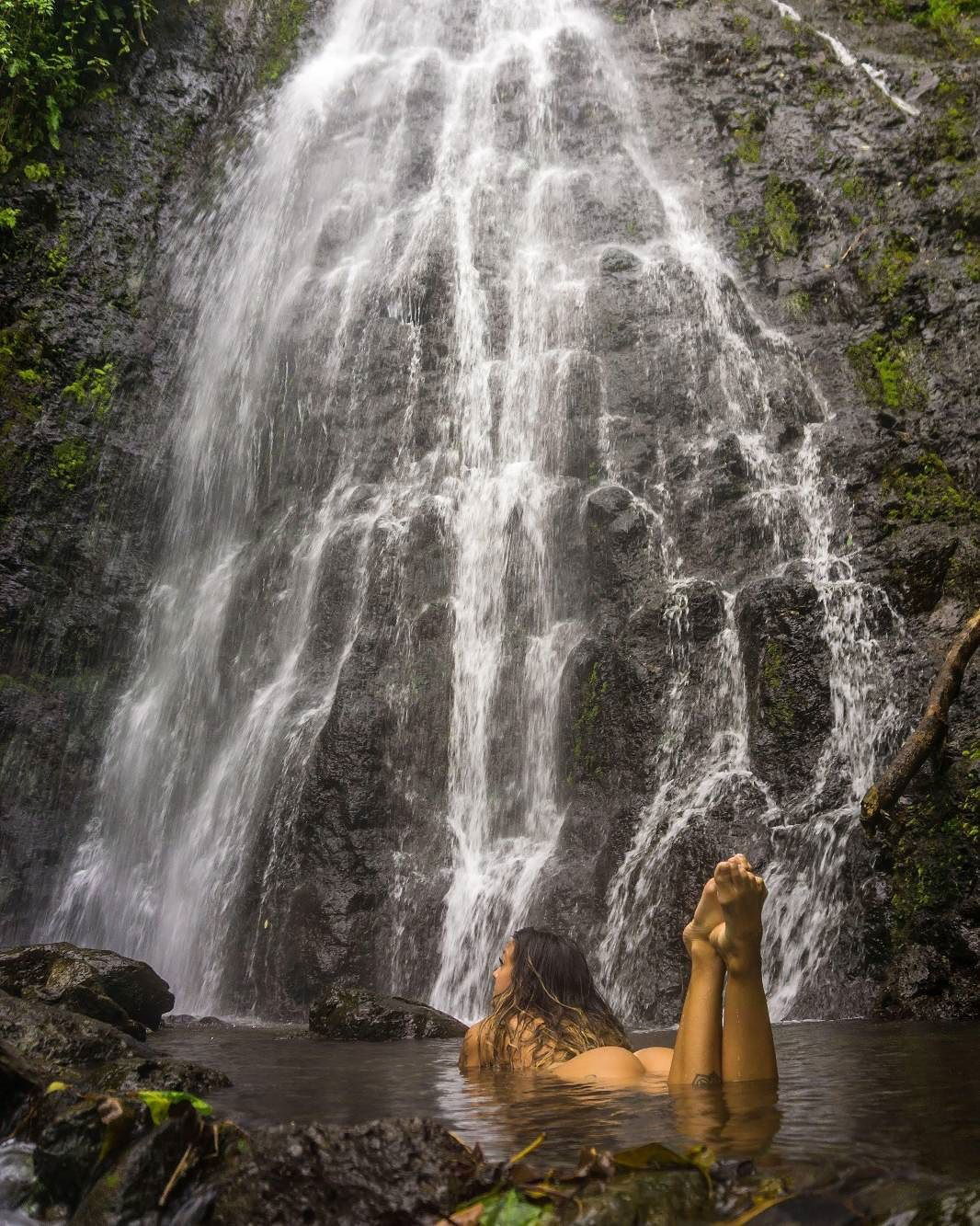 Photo by Captain-LeChene with the username @Captain-LeChene,  February 19, 2017 at 9:38 AM and the text says 'ayearofdeepcreek:

livenaturism 
Happy humpday or waterfall Wednesday?Lol you decide ✨_Thank you so much to mermaidlovehi for sharing this Post..#LiveNaturism #nudists #nudism #naturists #naturism #befree #clothesfree #freedom #landscape #outdoors..'