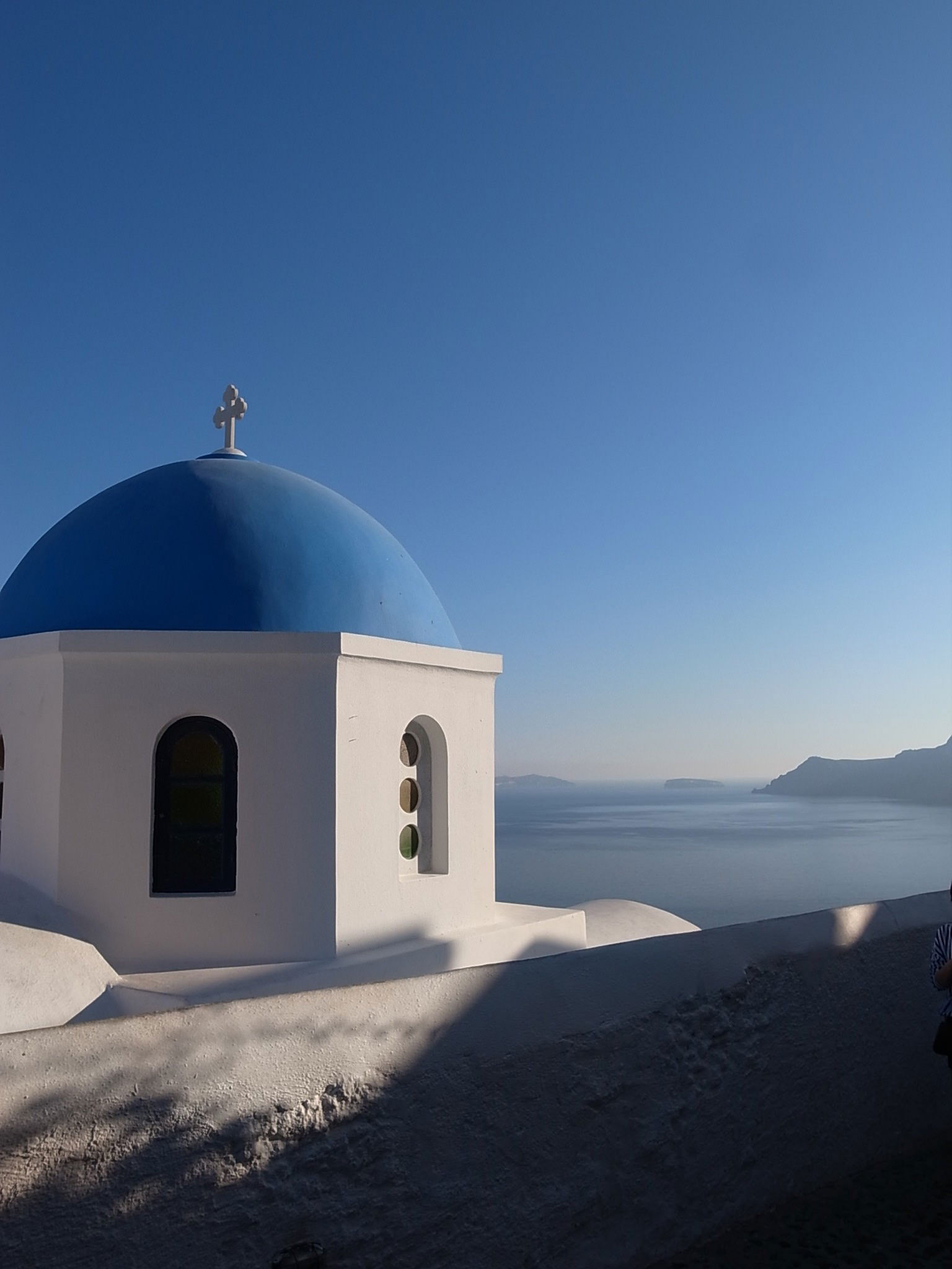 Photo by Captain-LeChene with the username @Captain-LeChene,  February 24, 2016 at 5:46 PM and the text says 'breathtakingdestinations:

Santorini - Greece (by Maggie Meng)'