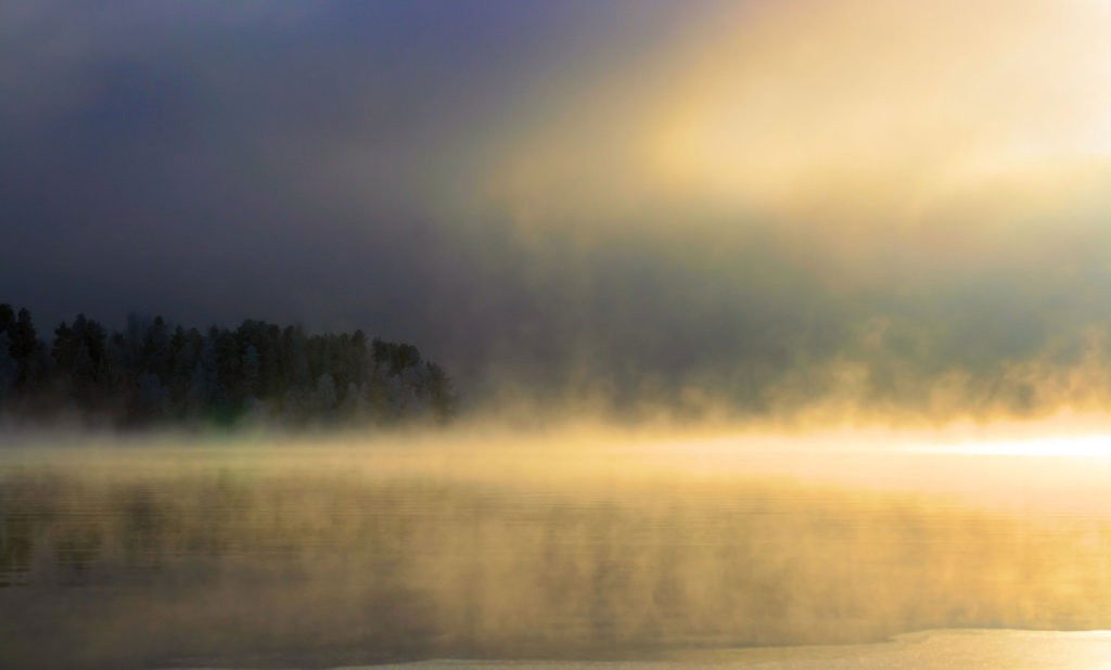 Photo by Firepower with the username @hungrygirls,  March 2, 2014 at 1:02 AM and the text says 'Judgment Day ? by KariLiimatainen #landscape  #lake  #mist'