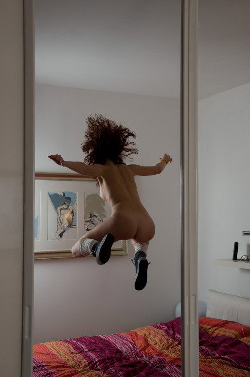 Watch the Photo by Firepower with the username @hungrygirls, posted on February 27, 2014 and the text says 'nudeforjoy:

Mondays can be frustrating
 #jump  #girl'