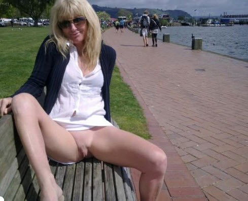 Photo by RudeRayman with the username @RudeRayman,  February 20, 2016 at 8:20 PM and the text says 'pihagnome:

80869:

kiwigirls:

MILF flashing her smooth pussy at the Rotorua Lake Front

Mmmm lick lick go kiwi hotty x

Super sexy Kiwi Milf!'