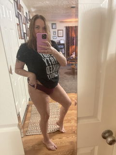 Album by Denise La Fleur with the username @deniselafleur, who is a star user,  August 16, 2022 at 2:43 AM. The post is about the topic MILF and the text says 'Happy Monday!!!…hope you’re off to a great start to your week!!!…💋'