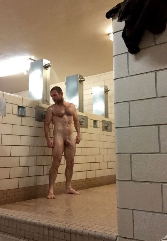 Photo by CottonStretch with the username @cottonstretch, who is a verified user,  April 15, 2019 at 2:12 PM. The post is about the topic Mens Locker Room