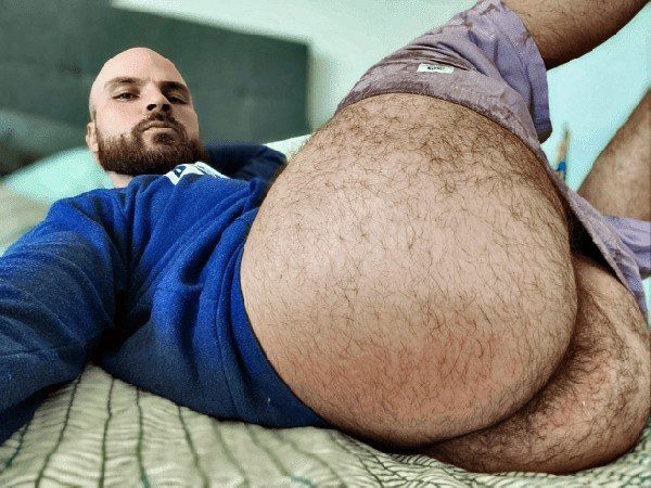 Photo by Costello68 with the username @Costello68, who is a verified user,  April 4, 2024 at 11:02 AM. The post is about the topic Hairy butt