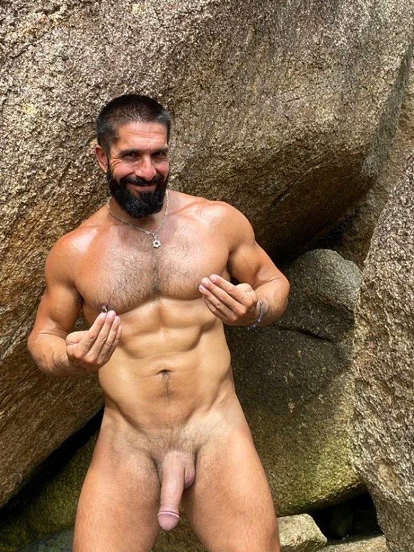 Photo by Costello68 with the username @Costello68, who is a verified user,  July 8, 2024 at 9:56 PM. The post is about the topic Gay DILF