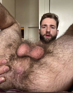 Shared Photo by Costello68 with the username @Costello68, who is a verified user,  August 17, 2024 at 8:26 AM and the text says 'Mmm....Tasty Looking Hot Hairy Hole!'