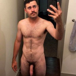 Photo by Costello68 with the username @Costello68, who is a verified user,  May 10, 2024 at 5:03 AM. The post is about the topic Scruff