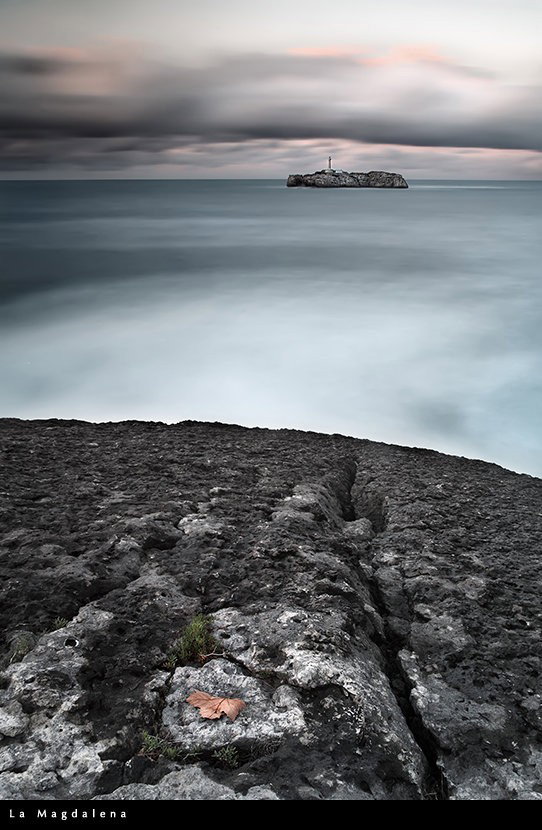Watch the Photo by Sable with the username @SablexXx, who is a verified user, posted on June 6, 2011 and the text says 'La Magdalena by Carlos Duarte #Landscape
Carlos  #Duarte
La  #Magdalena
Sea
Sky
Lighthouse'