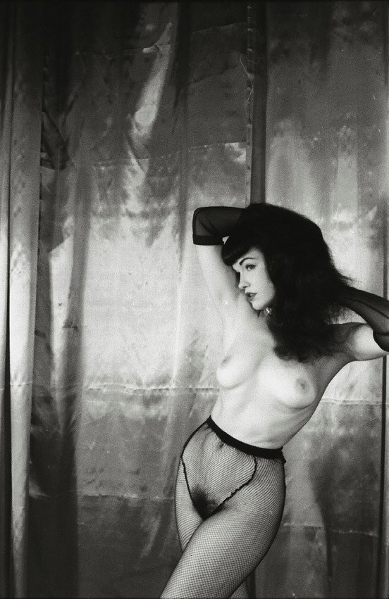 Photo by badcat1970 with the username @badcat1970,  January 18, 2018 at 5:22 AM and the text says 'fayedaniels:
curvaceousdee:

Is Bettie waiting for the curtain to come up?

I’ve never seen this picture of her before.

Meeyow!  Reblogged thanks to my dear sweetie, Amanda. #bettie  #page'