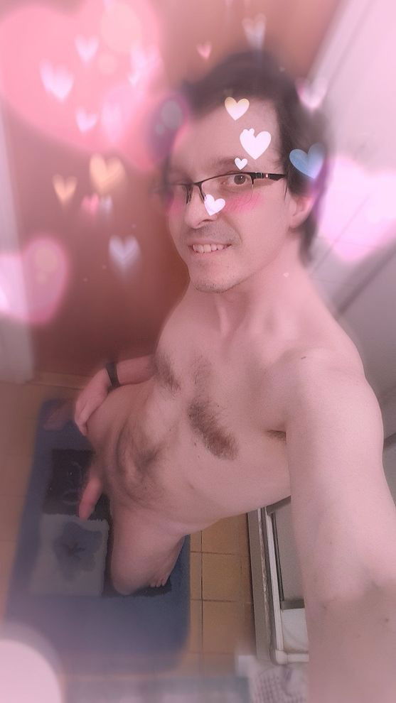 Photo by Christofer Döss with the username @ChristoferDoss, who is a verified user,  February 6, 2020 at 12:36 PM. The post is about the topic Gay and the text says 'I am a free spirit, an artist soul expressing my emotions and true inner being with my naked body. I'm also an influential sexual exhibitionist and a bisexual life enjoying nude model loving to be sexually exposed publicly online, with thousands of fans..'