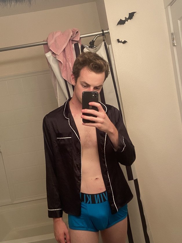 Photo by Femboy_pdx with the username @Pdx, who is a star user,  September 5, 2021 at 6:41 AM