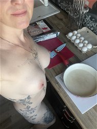 Photo by DirtyLady with the username @DirtyLady, who is a star user,  April 11, 2024 at 6:05 AM. The post is about the topic Amateurs and the text says 'Will you have breakfast with me?'