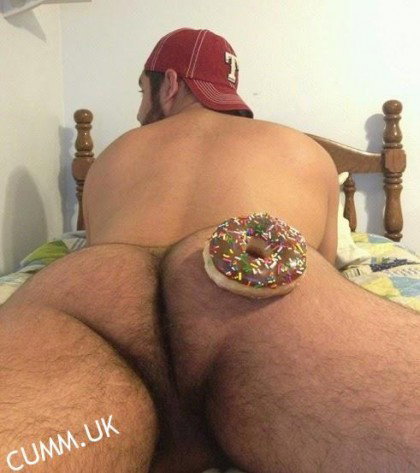 Photo by Booty Broz with the username @BootyBroz, posted on October 4, 2019. The post is about the topic Gay and the text says 'No Plate Needed'
