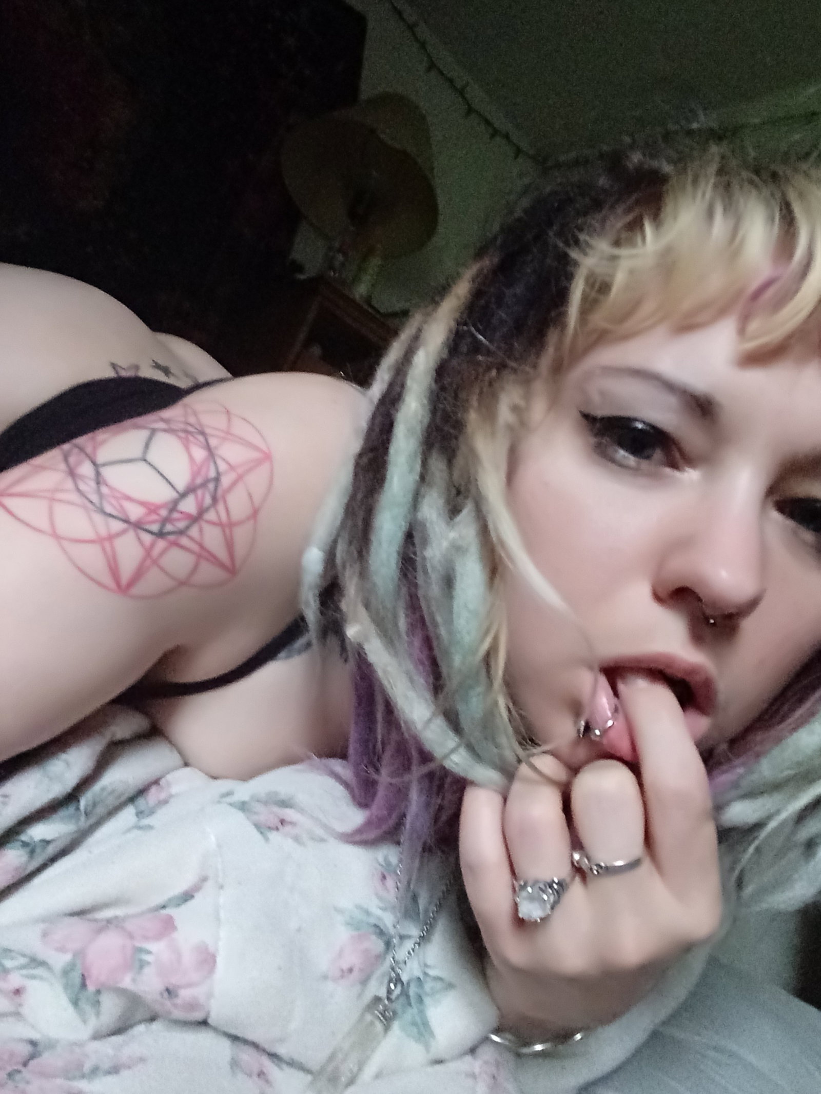 Photo by Princesskitten with the username @Princesskitten, who is a star user,  May 4, 2019 at 12:38 PM. The post is about the topic Hot Goth Girlfriend and the text says 'Waking up horny and alone likeee'