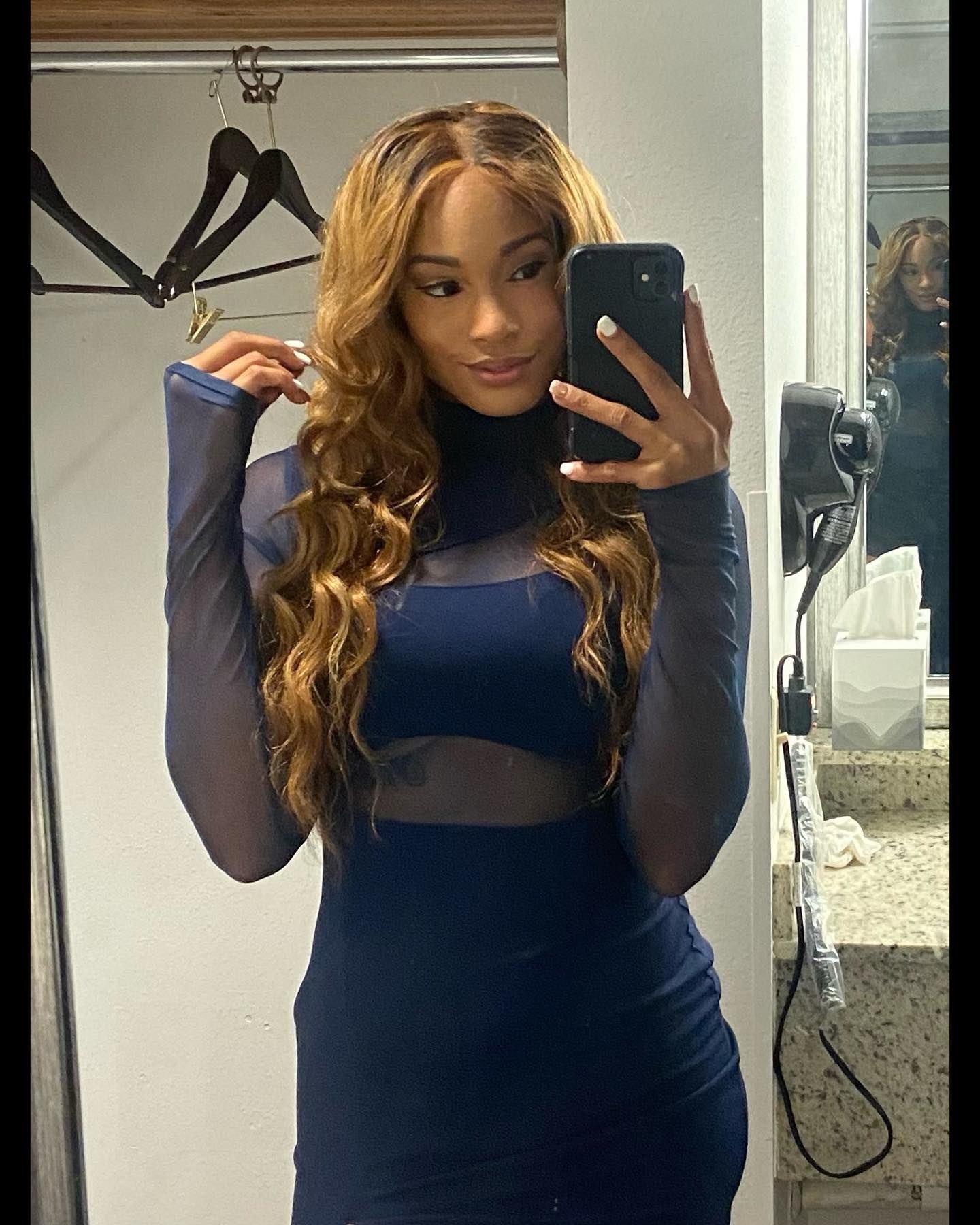 Photo by Ruinedcarpet with the username @Ruinedcarpet, posted on July 28, 2022. The post is about the topic RC's Mirror Selfies and the text says 'Kaci Lennox.

#KaciLennox #Cute #ProWrestler #Hot #BlackGirl #MirrorSelfie #Sexy #Fit #Slim #Cutie #Hottie #Ebony #Selfie #ChangingRoom #FitGirl #DressingRoom #Blonde #BlackWoman #Cuteness #Beauty #WomensWrestling #ProWrestling'