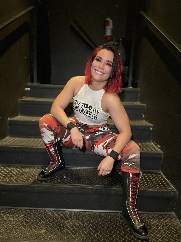 Photo by Ruinedcarpet with the username @Ruinedcarpet,  August 4, 2023 at 9:09 AM. The post is about the topic Women of wrestling and the text says 'Killer Kelly.

#KillerKelly #Alternative #ProWrestler #GoodOlNewAge #Babe #DyedHair #Redhead #Smile #Clothed #AltGirl #GONAGirl #Boots #DyedHaired #WrestlingGear #Smiling #AlternativeGirl #WomensWrestling #ProWrestling'